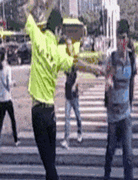 餐廳派傳單的N種姿勢(shì) 這樣發(fā)能省掉20萬(wàn)的廣告費(fèi)！