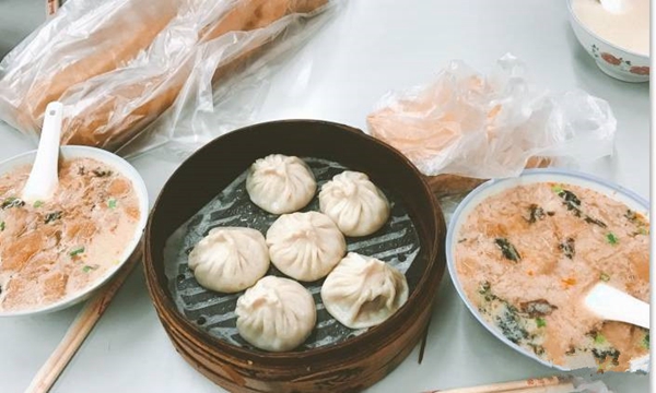 把豆?jié){油條做成夜宵，外賣月銷破百萬，他已經(jīng)做了7年的網(wǎng)紅