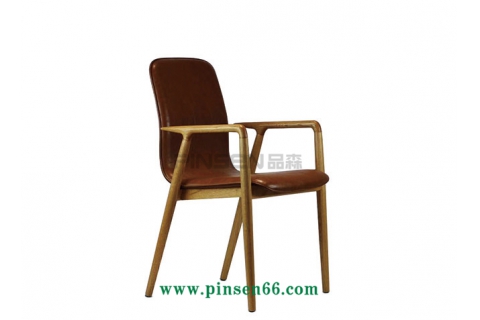 簡約白蠟?zāi)緦?shí)木軟包帶扶手餐廳椅子