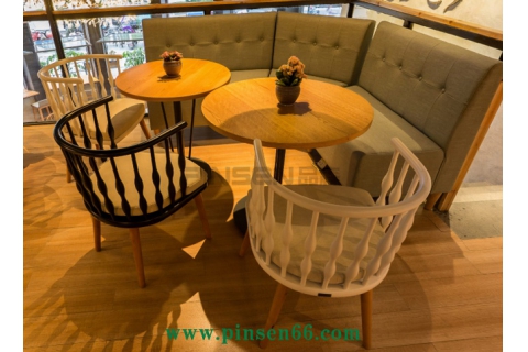 如何判斷咖啡廳桌椅質(zhì)量的好壞？